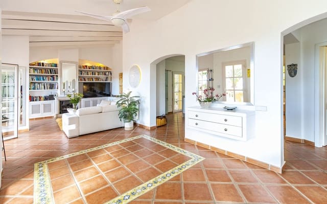 3 soveværelse Villa til salg i Costa de la Calma, Calvià med swimmingpool garage - € 2.100.000 (Ref: 9521475)