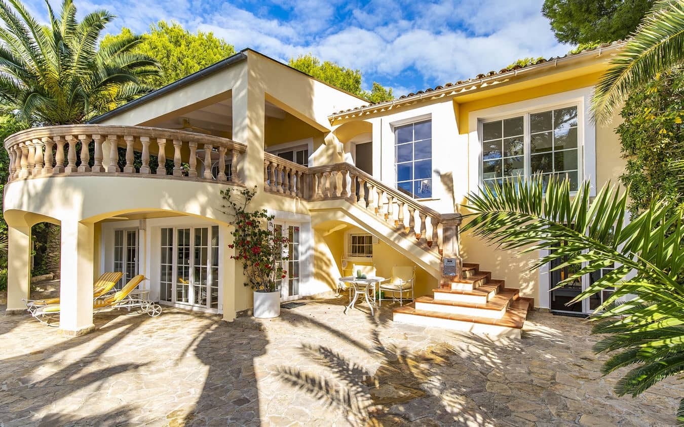 3 bedroom Villa for sale in Costa de la Calma with pool garage - € 2,100,000 (Ref: 9521475)