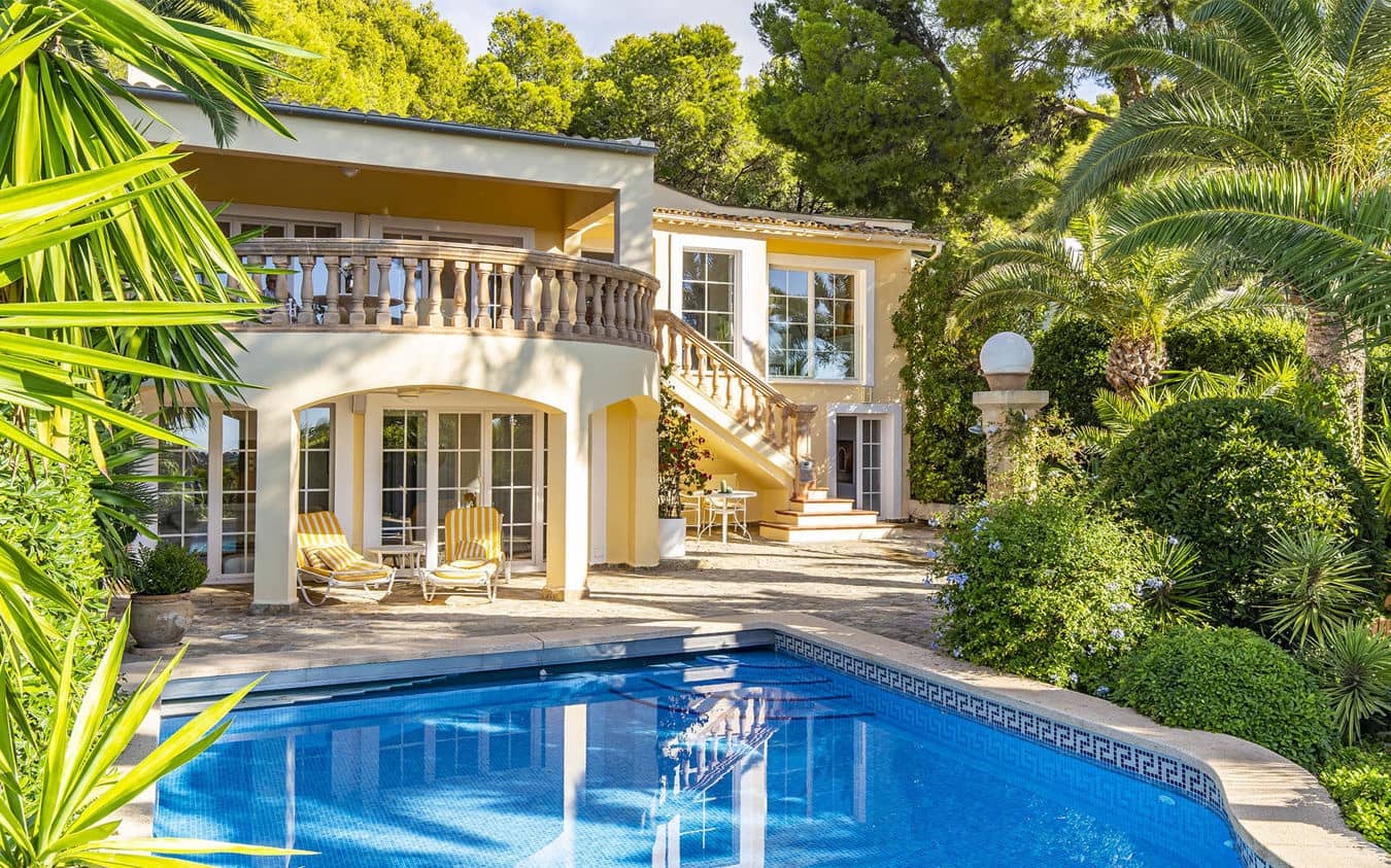 3 bedroom Villa for sale in Costa de la Calma with pool garage - € 2,100,000 (Ref: 9521475)