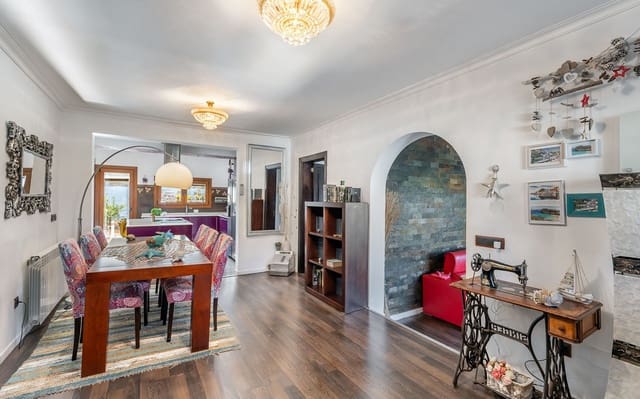 4 sypialnia Willa na sprzedaż w Badia Gran, Llucmajor z basenem garażem - 1 732 500 € (Ref: 9521477)