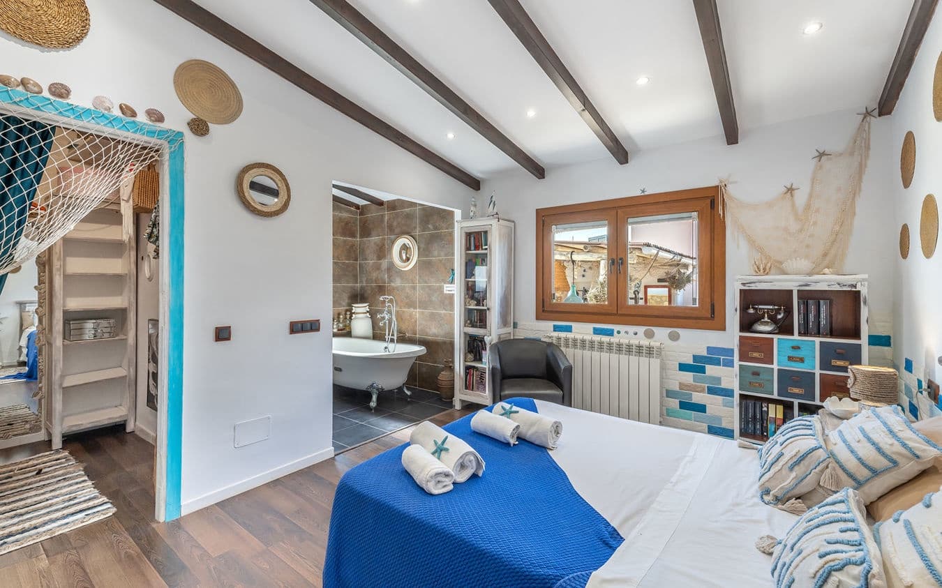 4 sypialnia Willa na sprzedaż w Badia Gran z basenem garażem - 1 732 500 € (Ref: 9521477)