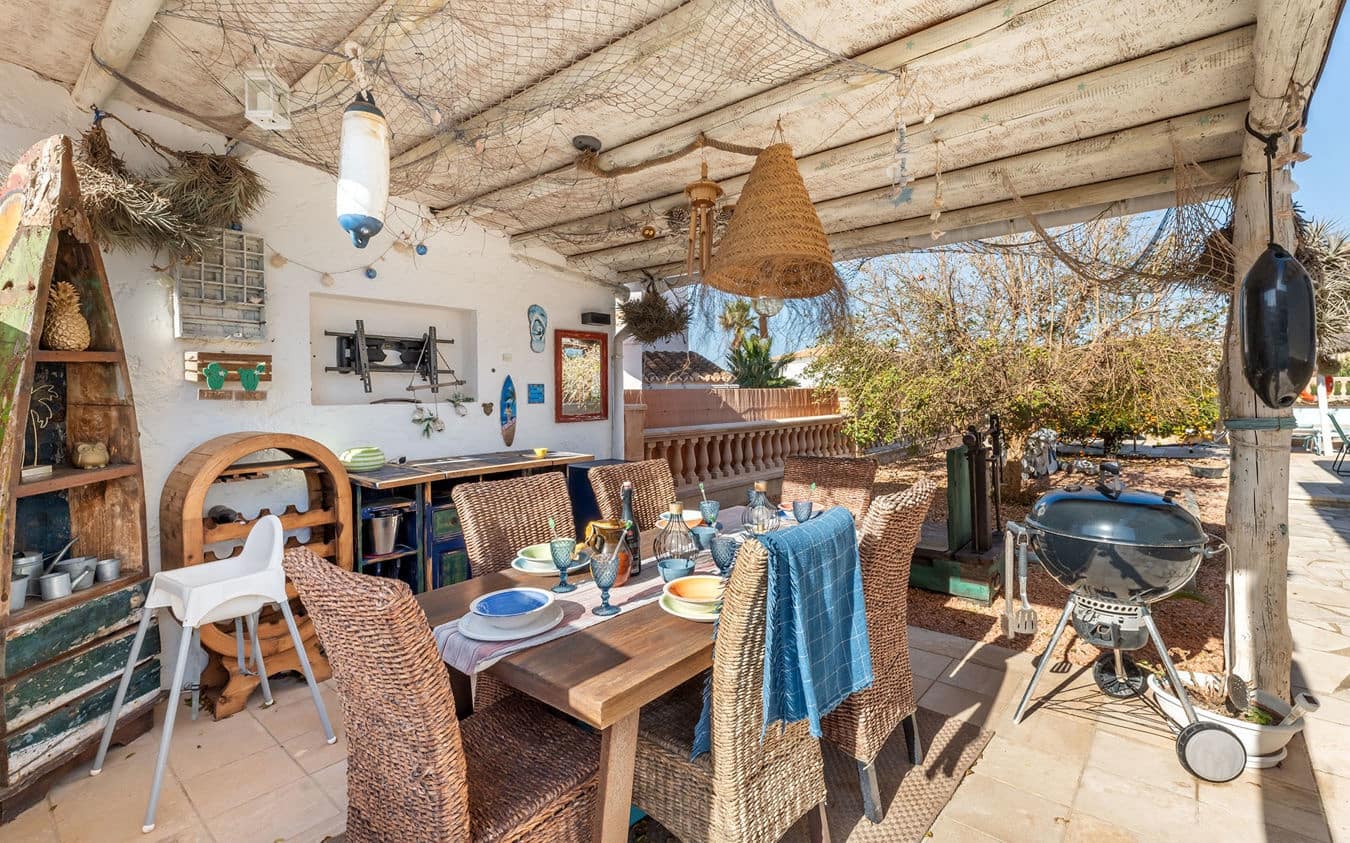 4 sypialnia Willa na sprzedaż w Badia Gran z basenem garażem - 1 732 500 € (Ref: 9521477)