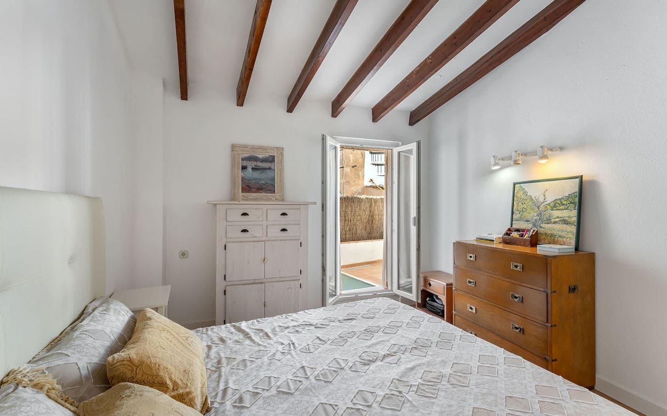 4 quarto Casa em Banda para venda em Puerto de Andratx - 590 000 € (Ref: 9521478)