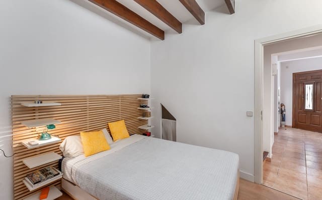 4 quarto Casa em Banda para venda em Puerto de Andratx, Andratx - 590 000 € (Ref: 9521478)