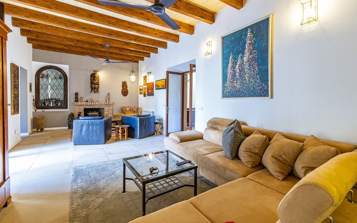 4 soveværelse Byhus til salg i Llucmajor med swimmingpool - € 1.900.000 (Ref: 9521779)