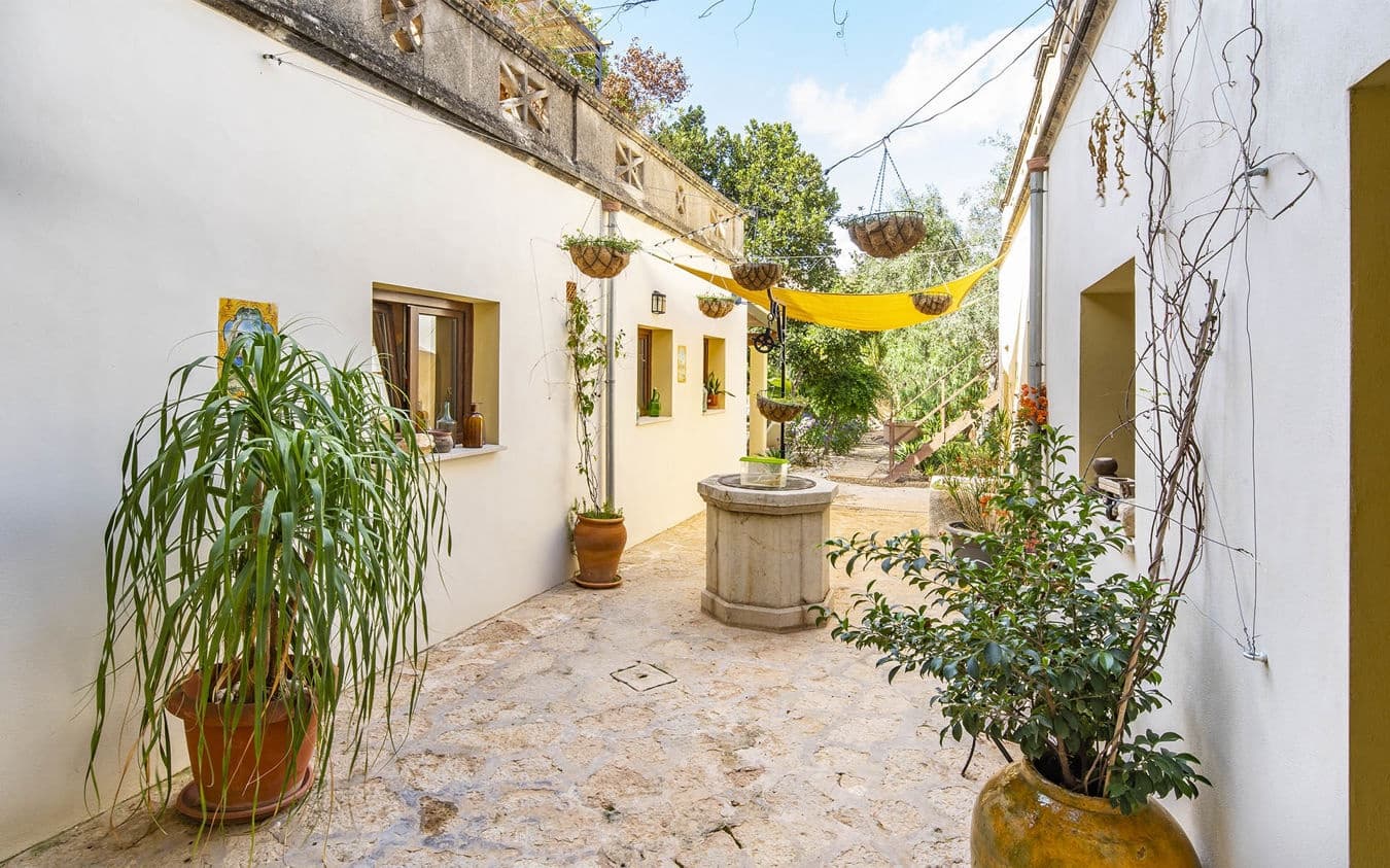 4 soveværelse Byhus til salg i Llucmajor med swimmingpool - € 1.900.000 (Ref: 9521779)