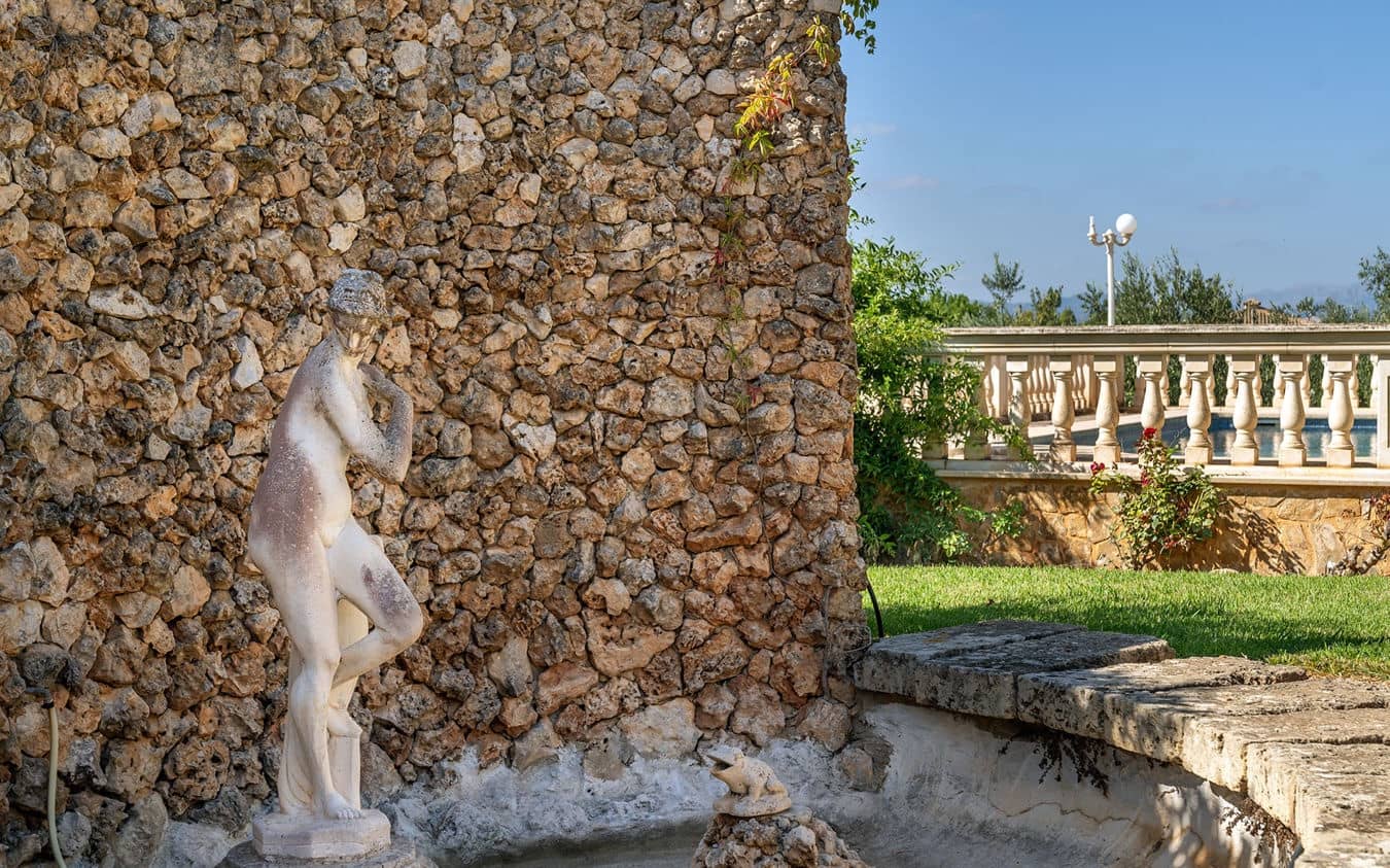 4 bedroom Finca/Country House for sale in Sa Cabaneta / La Cabaneta with pool garage - € 1,575,000 (Ref: 9521781)