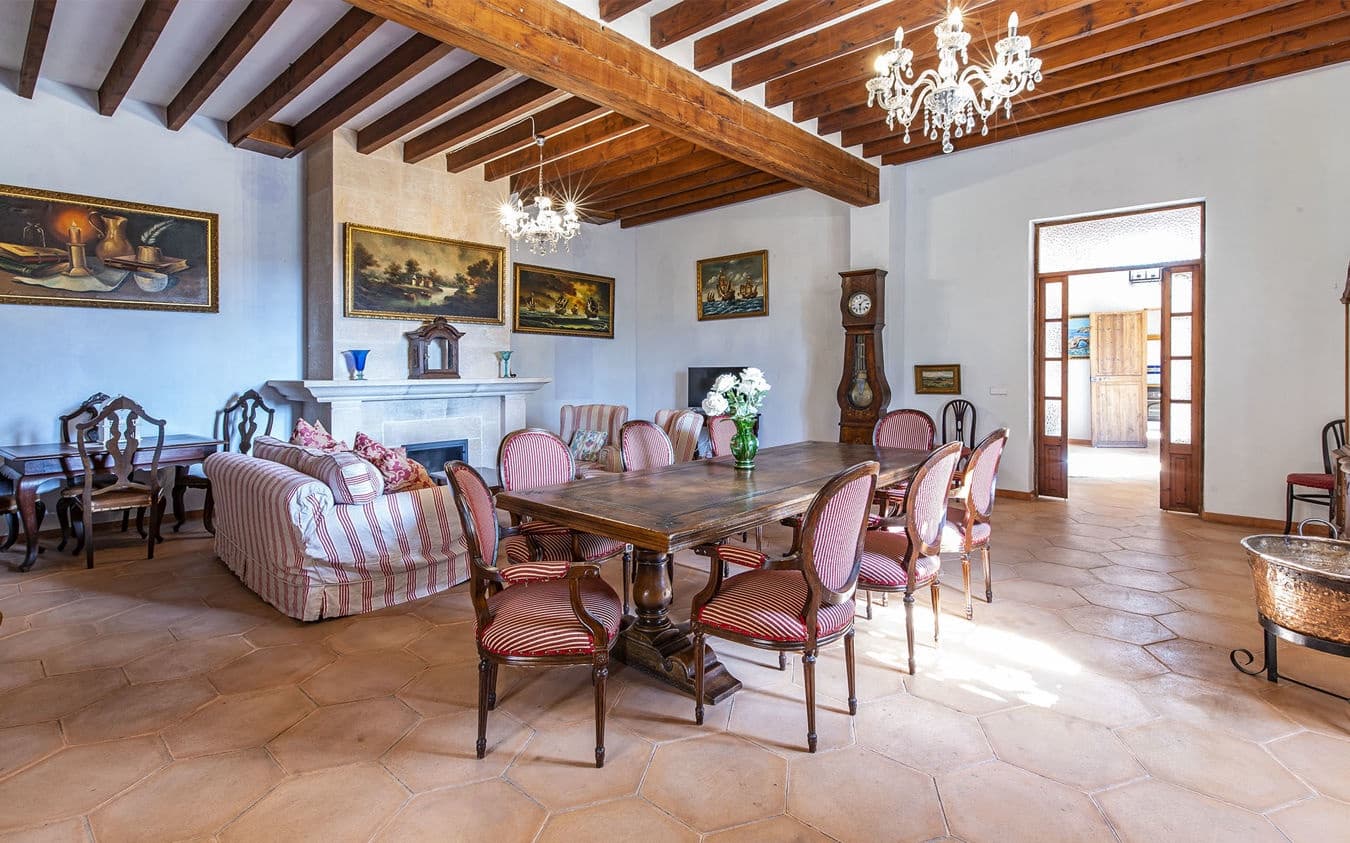 Finca/Casa Rural de 5 habitaciones en Porreres en venta con piscina garaje - 2.200.000 € (Ref: 9521782)