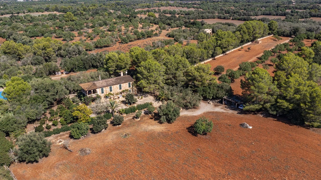 Finca/Casa Rural de 5 habitaciones en Porreres en venta con piscina garaje - 2.200.000 € (Ref: 9521782)