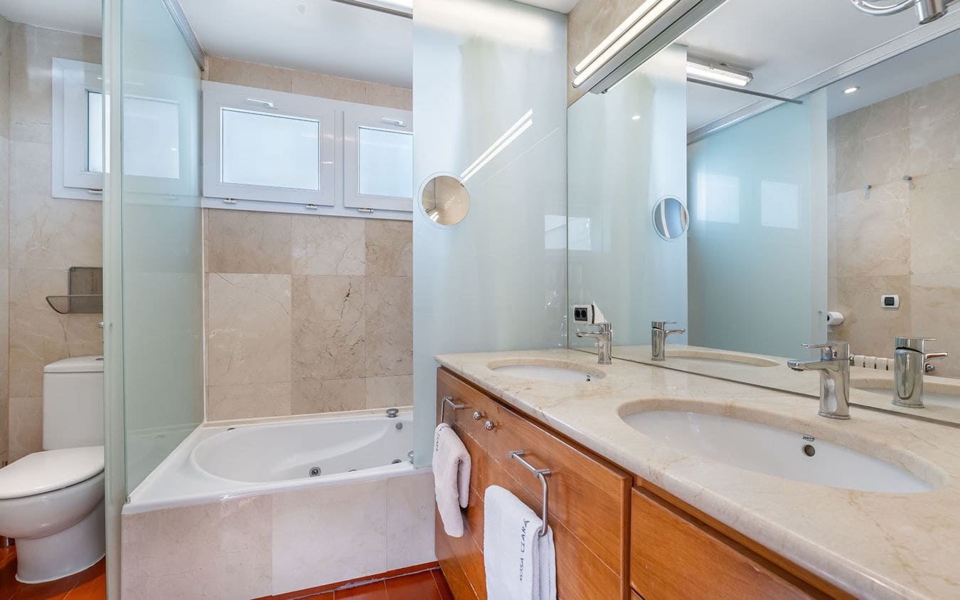 4 soverom Penthouse til salgs i Palma de Mallorca med svømmebasseng garasje - € 1 950 000 (Ref: 9521783)