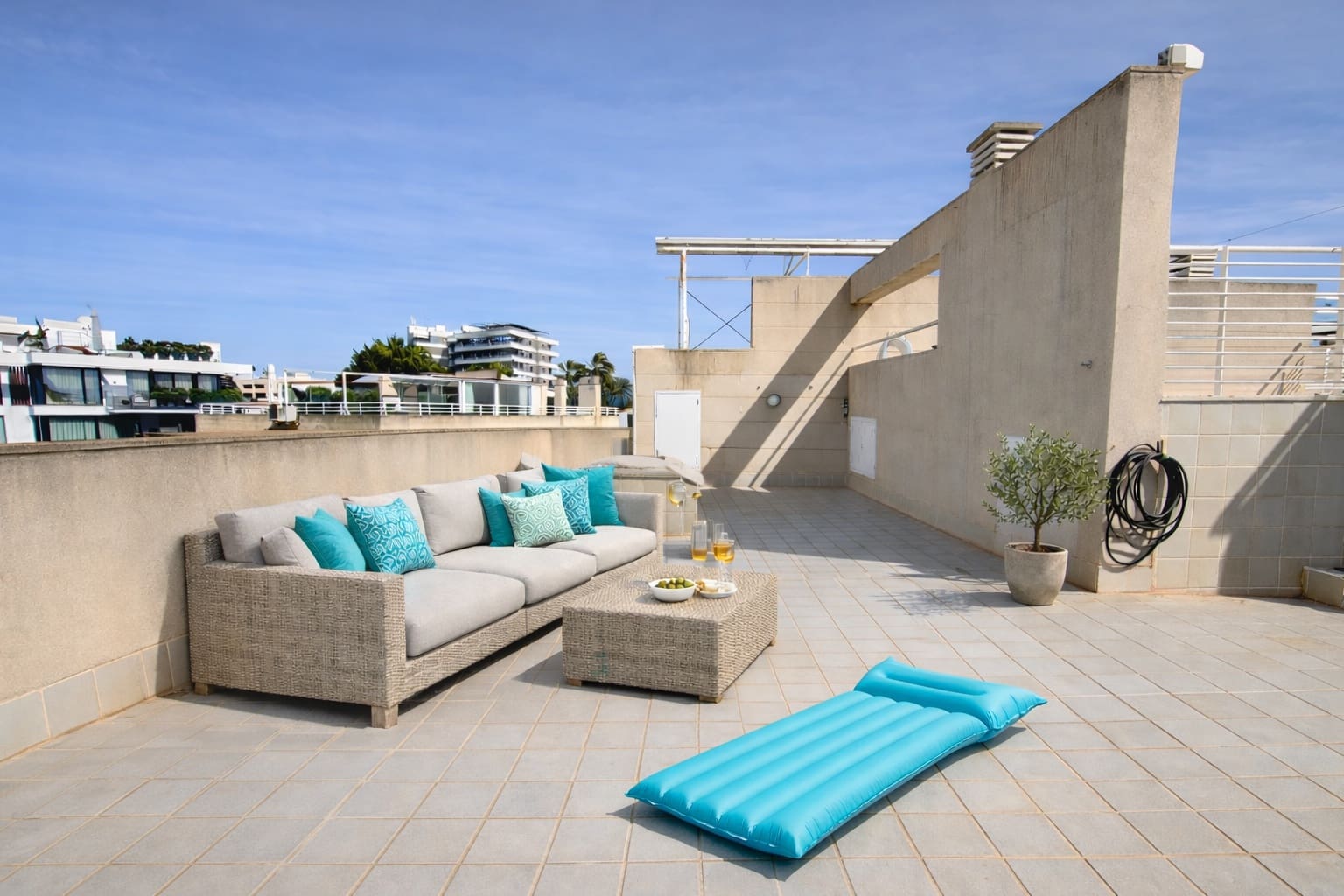 Ático de 4 habitaciones en Palma de Mallorca en venta con piscina garaje - 1.795.000 € (Ref: 9521783)