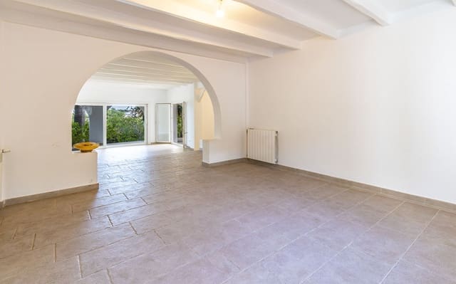 5 chambre Villa/Maison à vendre à Palmanova, Calvià avec piscine garage - 1 750 000 € (Ref: 9521784)