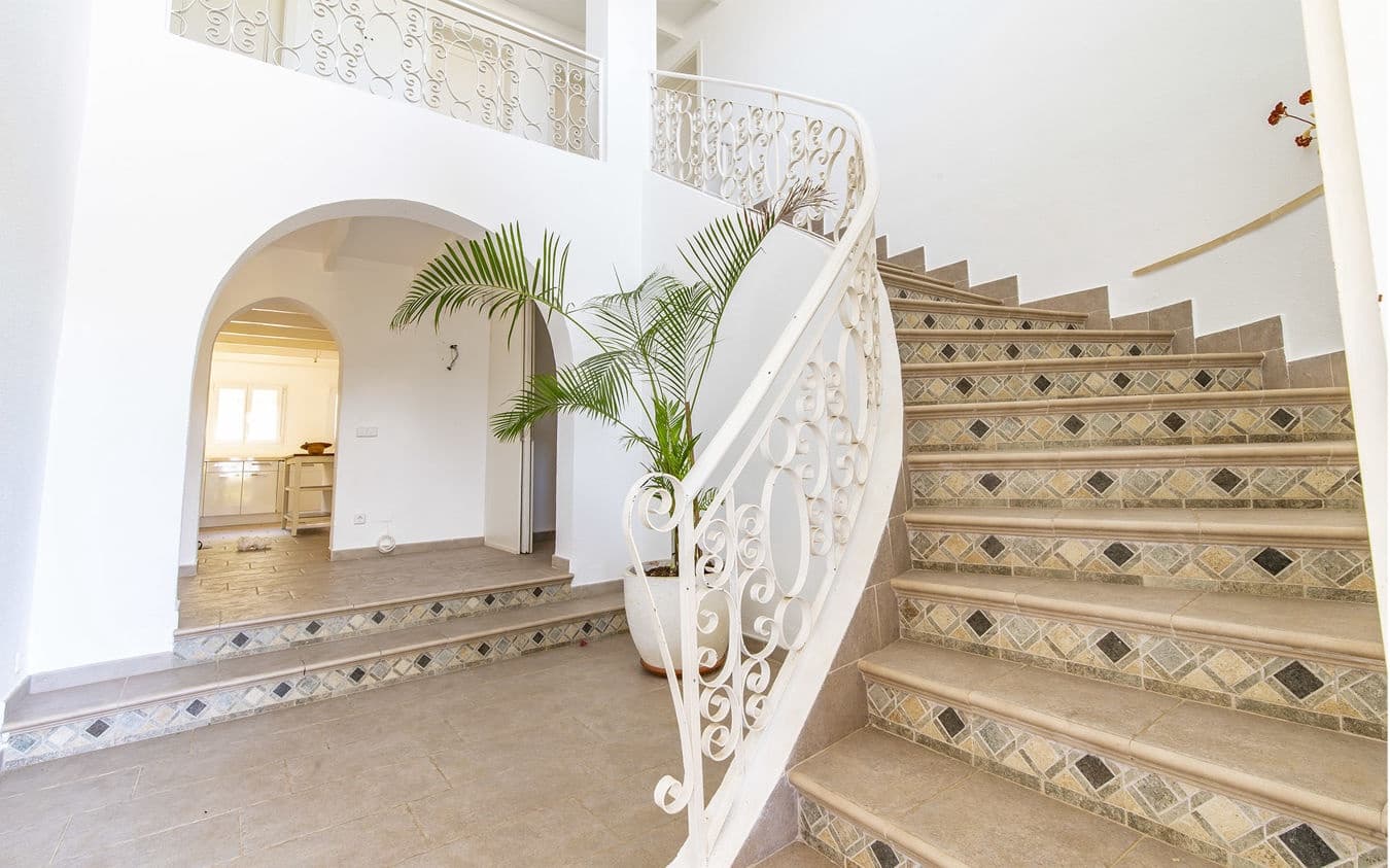 5 chambre Villa/Maison à vendre à Palmanova avec piscine garage - 1 750 000 € (Ref: 9521784)