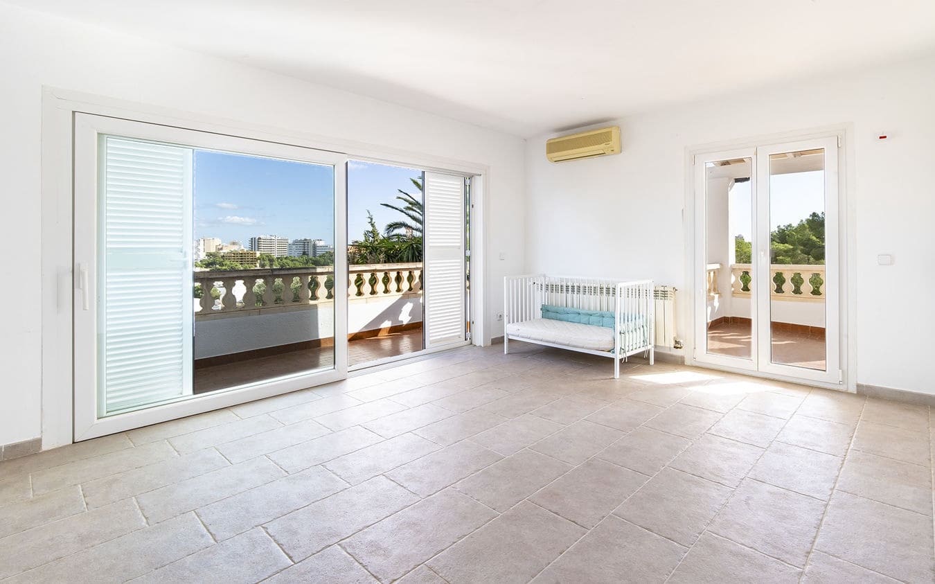 5 chambre Villa/Maison à vendre à Palmanova avec piscine garage - 1 750 000 € (Ref: 9521784)