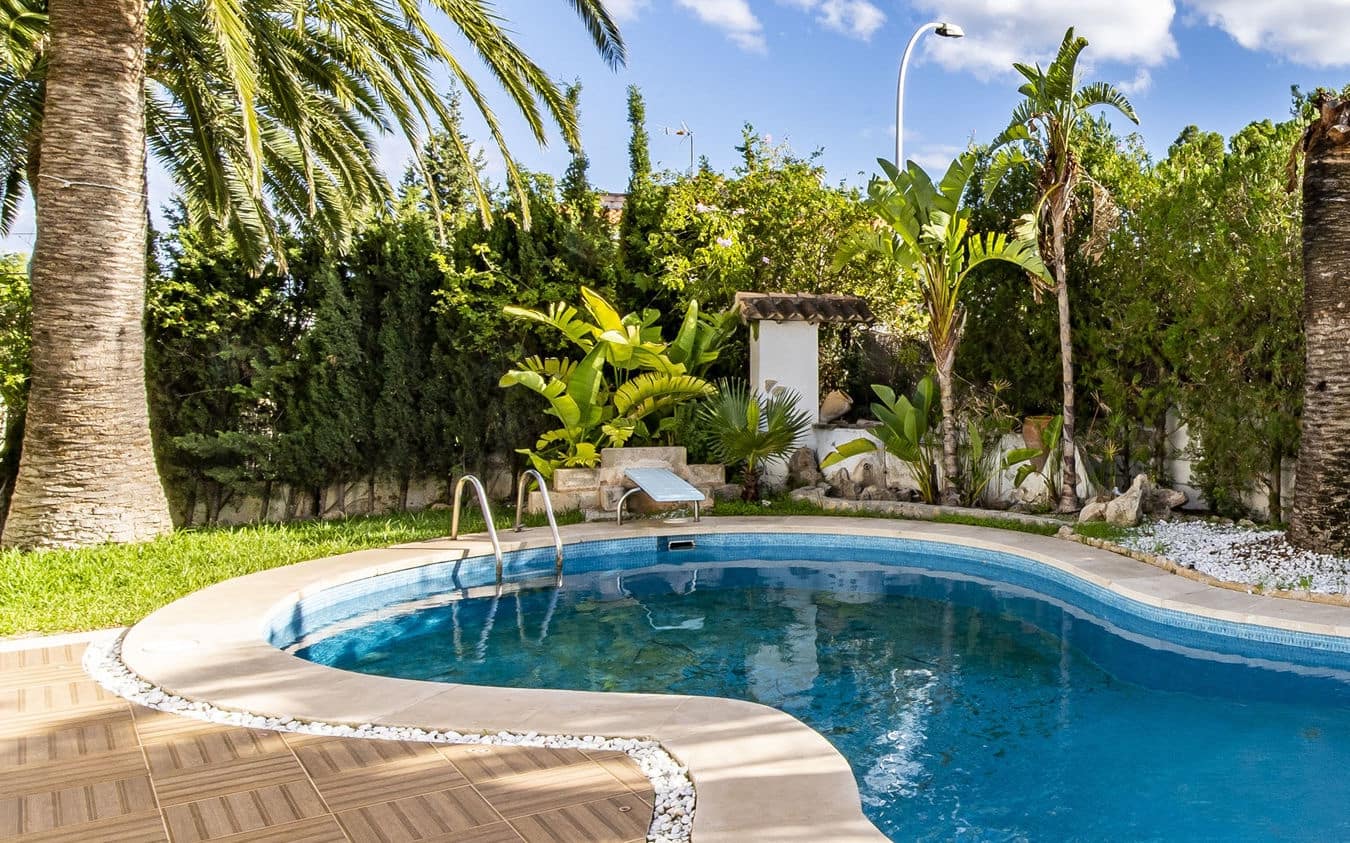 5 chambre Villa/Maison à vendre à Palmanova avec piscine garage - 1 750 000 € (Ref: 9521784)