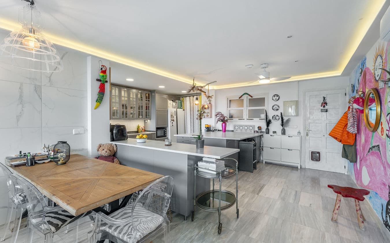 3 soverom Leilighet til salgs i Santa Ponsa med svømmebasseng garasje - € 1 480 000 (Ref: 9521785)