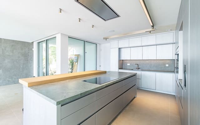 Chalet de 5 habitaciones en Santa Ponsa, Calvià en venta con piscina garaje - 4.250.000 € (Ref: 9522845)