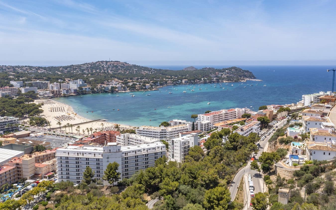 Chalet de 5 habitaciones en Santa Ponsa en venta con piscina garaje - 4.250.000 € (Ref: 9522845)