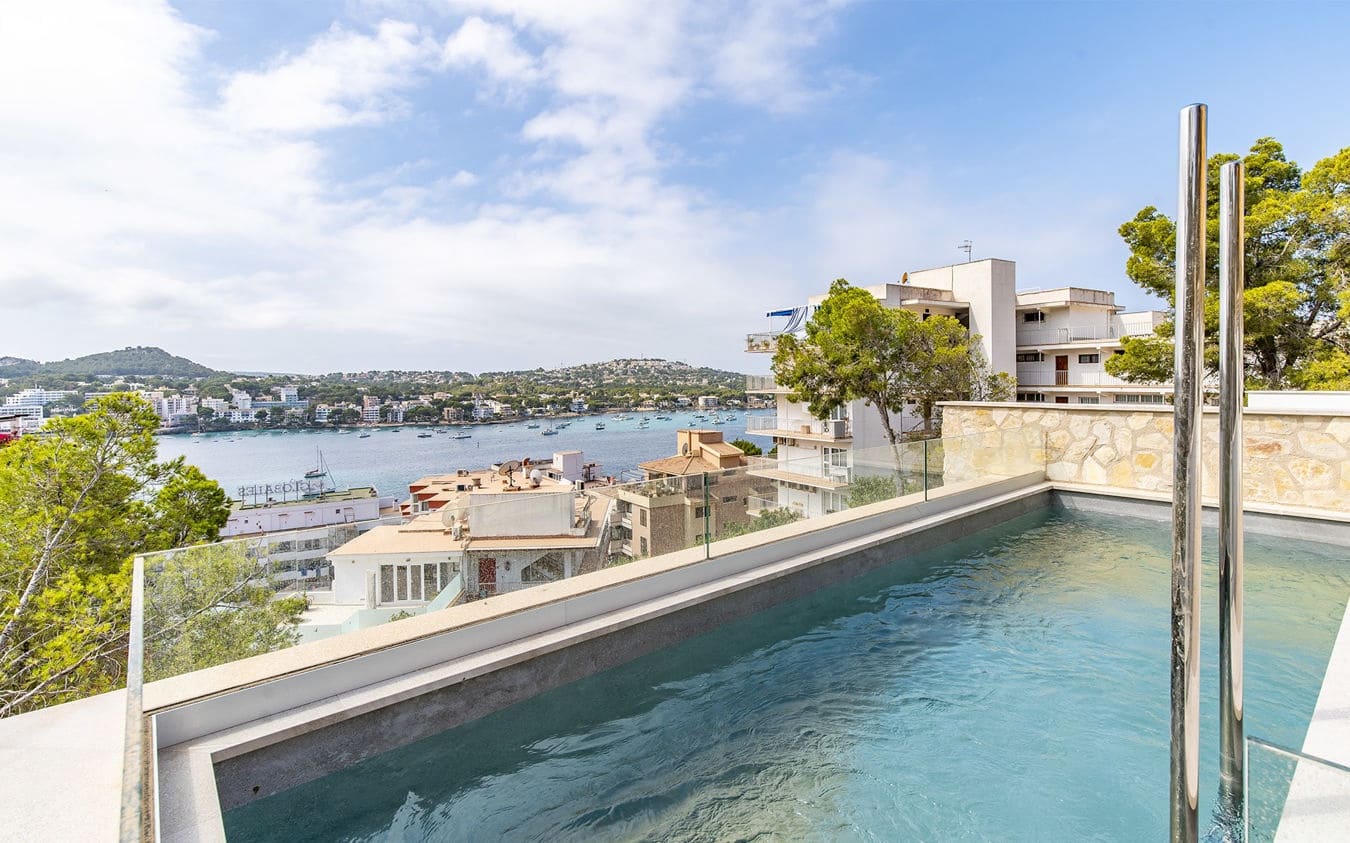 Chalet de 5 habitaciones en Santa Ponsa en venta con piscina garaje - 4.250.000 € (Ref: 9522845)