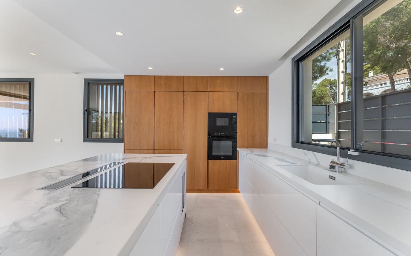 4 makuuhuone Huvila myytävänä paikassa Portals Nous mukana uima-altaan 
autotalli - 5 500 000 € (Ref: 9525258)