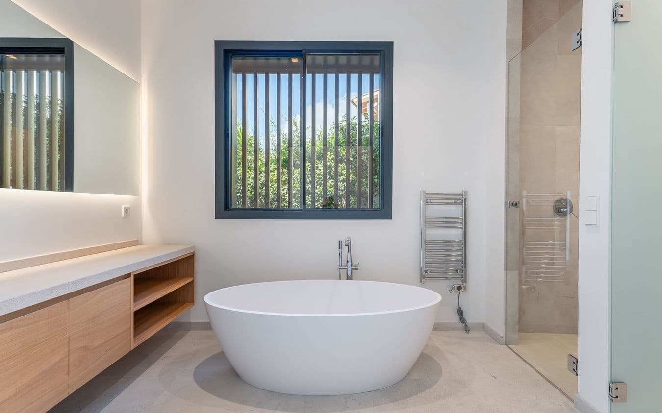 4 makuuhuone Huvila myytävänä paikassa Portals Nous mukana uima-altaan 
autotalli - 5 500 000 € (Ref: 9525258)