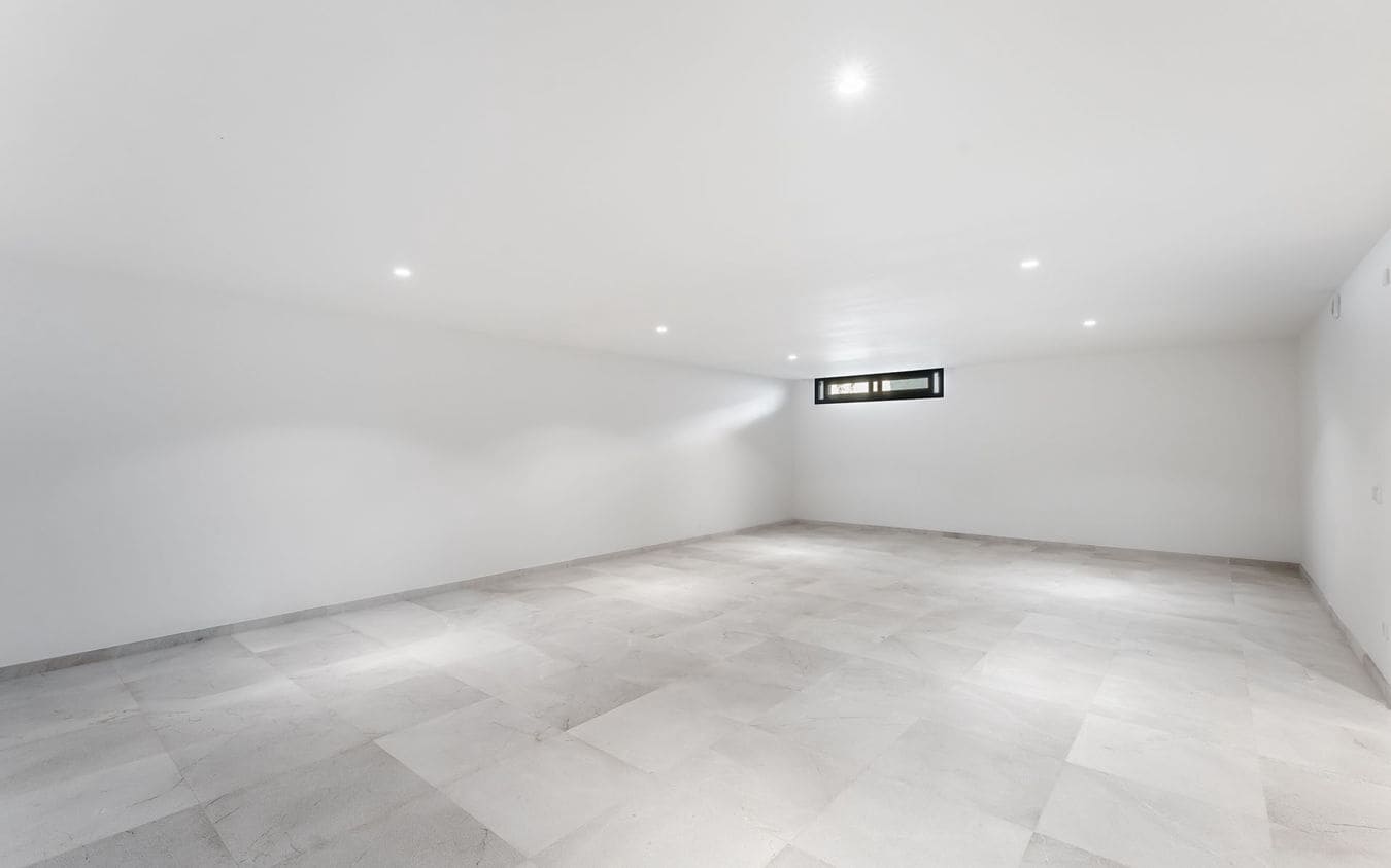 4 makuuhuone Huvila myytävänä paikassa Portals Nous mukana uima-altaan 
autotalli - 5 500 000 € (Ref: 9525258)