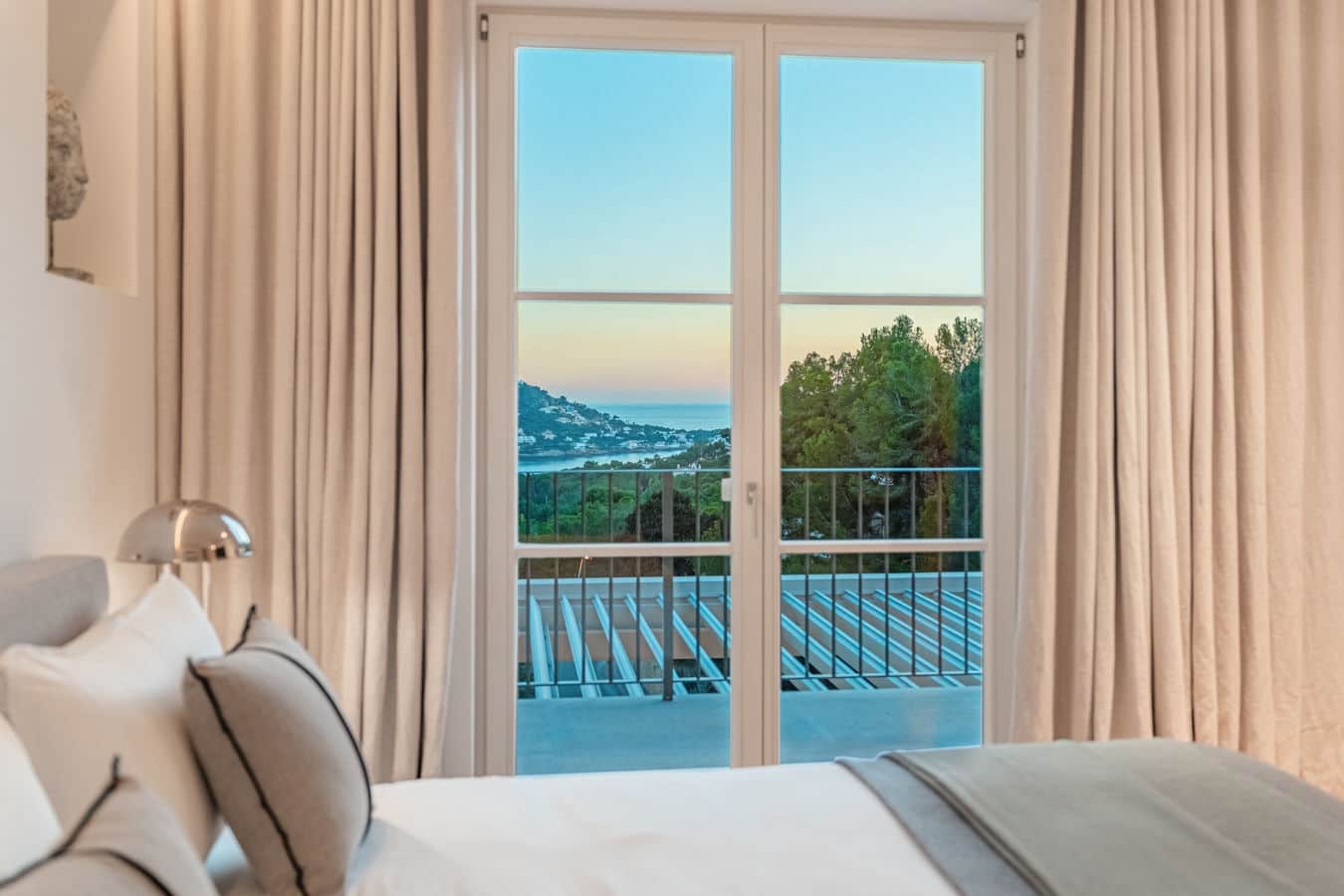 Chalet de 5 habitaciones en Puerto de Andratx en venta con piscina garaje - 14.900.000 € (Ref: 9525262)