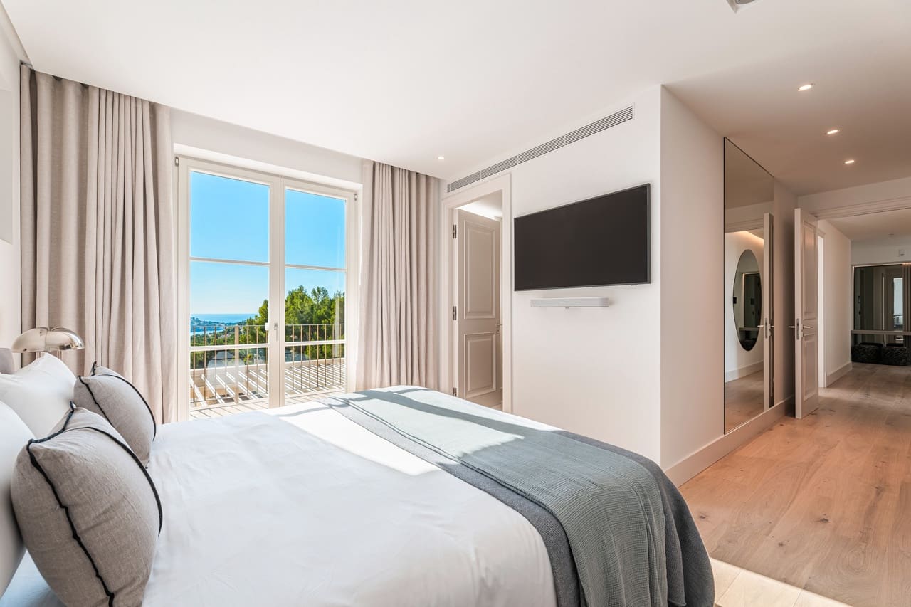 Chalet de 5 habitaciones en Puerto de Andratx en venta con piscina garaje - 14.900.000 € (Ref: 9525262)