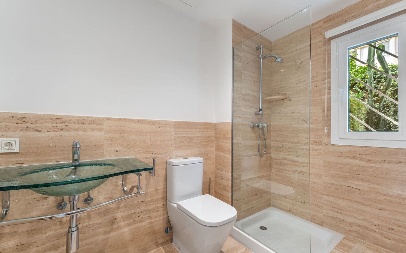 4 soverom Kjedet enebolig til salgs i Palma de Mallorca med svømmebasseng garasje - € 1 290 000 (Ref: 9525577)