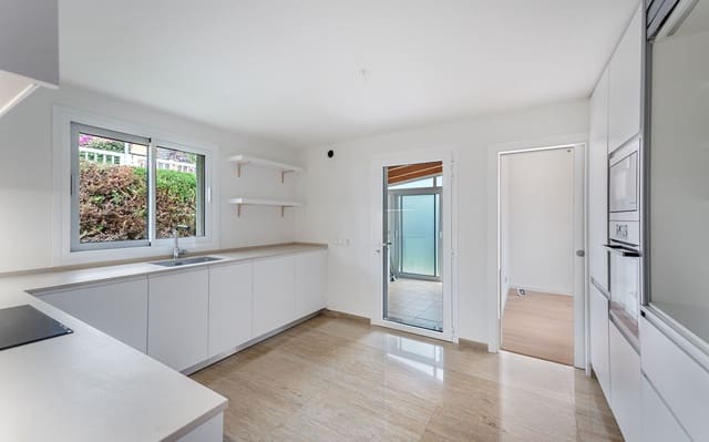 4 soverom Kjedet enebolig til salgs i Son Xigala, Palma de Mallorca med svømmebasseng garasje - € 1 290 000 (Ref: 9525577)