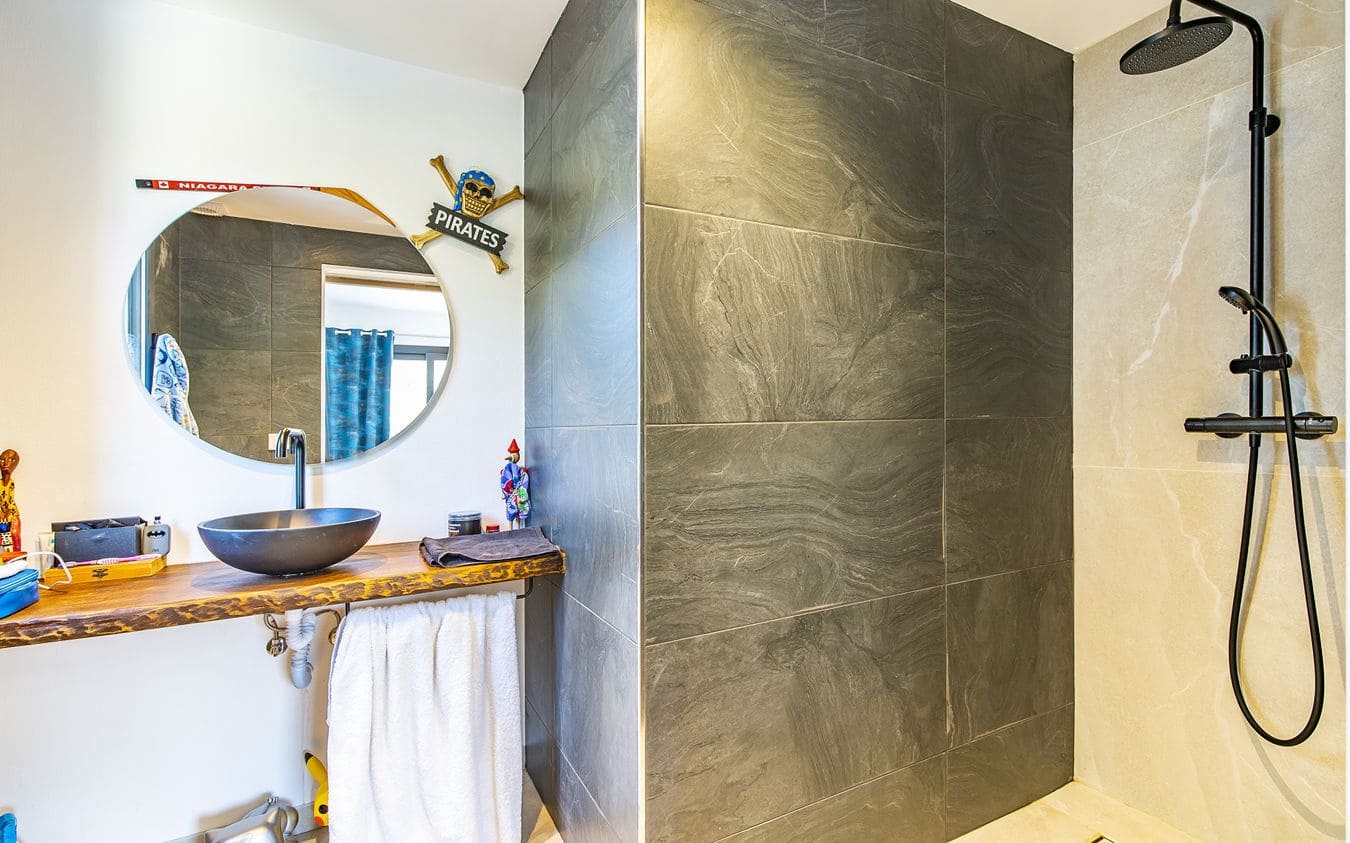 4 bedroom Villa for sale in Costa de la Calma with pool garage - € 2,600,000 (Ref: 9527945)