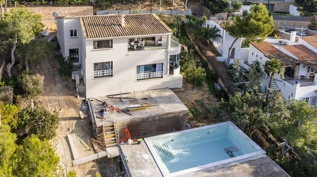 4 soveværelse Villa til salg i Costa de la Calma, Calvià med swimmingpool garage - € 2.600.000 (Ref: 9527945)