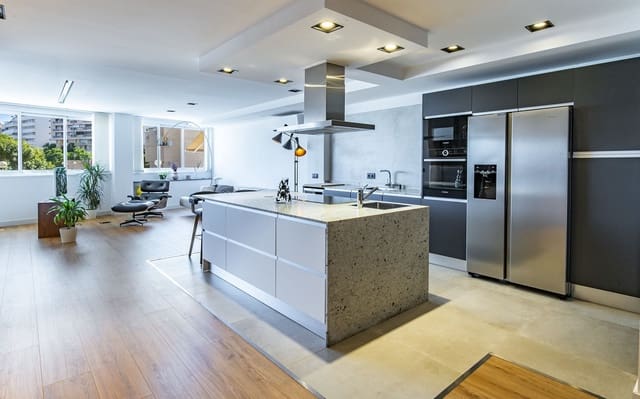 2 sypialnia Apartament na sprzedaż w El Terreno, Palma de Mallorca z garażem - 850 000 € (Ref: 9528124)