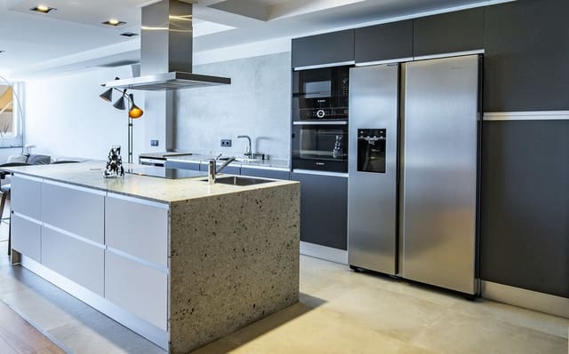 2 sypialnia Apartament na sprzedaż w El Terreno, Palma de Mallorca z garażem - 850 000 € (Ref: 9528124)