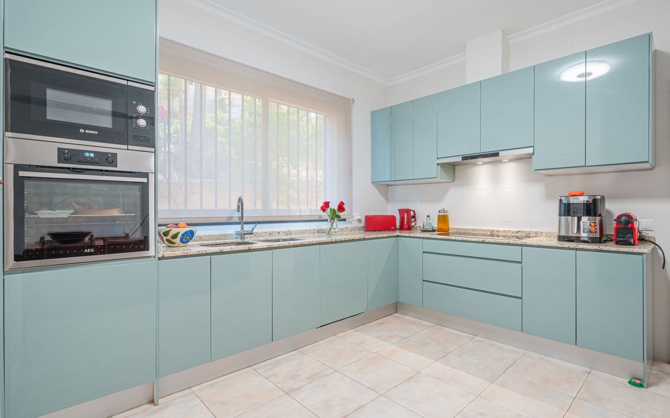 5 sypialnia Willa na sprzedaż w Santa Ponsa z basenem garażem - 1 950 000 € (Ref: 9528125)