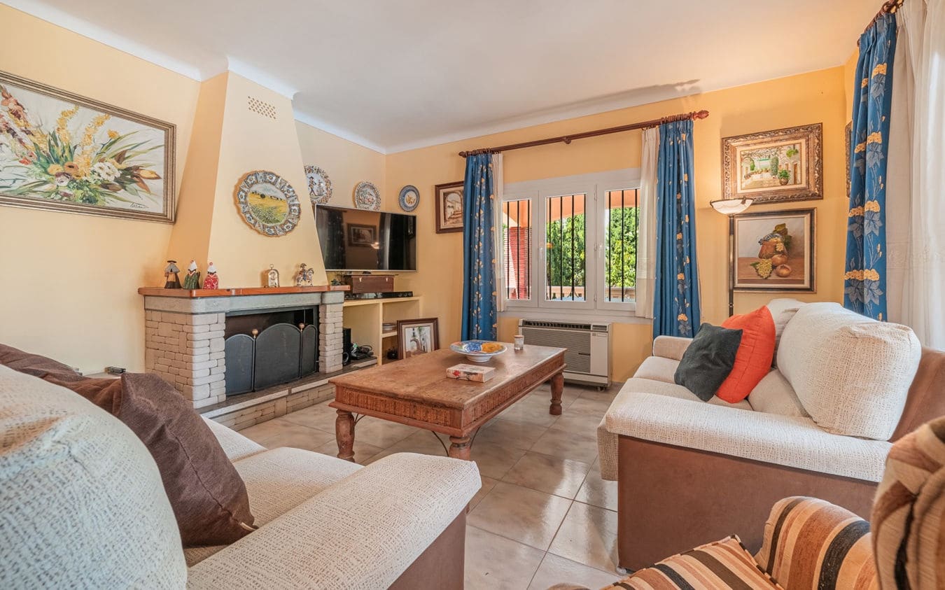 5 sypialnia Willa na sprzedaż w Santa Ponsa z basenem garażem - 1 950 000 € (Ref: 9528125)