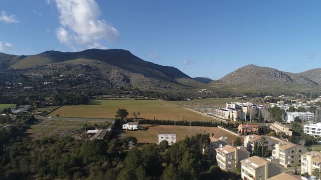 4 slaapkamer Villa te koop in Pollensa / Pollença met zwembad garage - € 3.025.000 (Ref: 9528126)