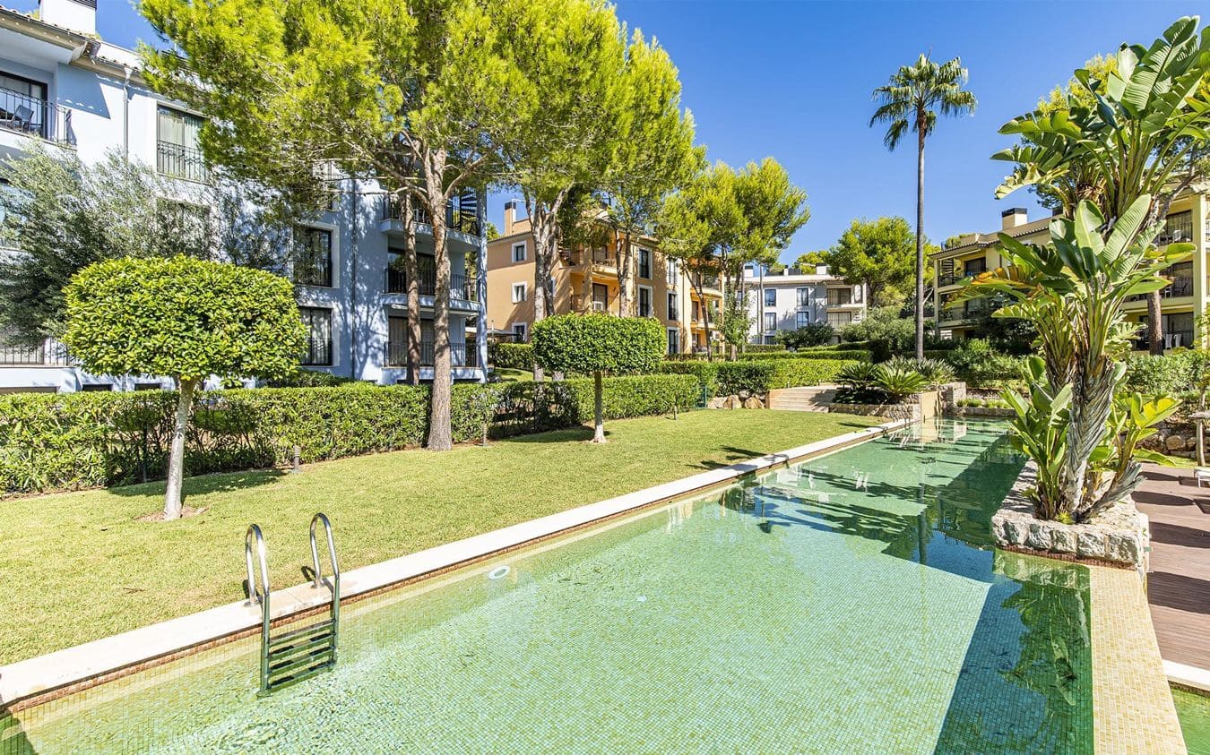4 bedroom Apartment for sale in Es Camp De Mar / El Camp De Mar with pool garage - € 2,200,000 (Ref: 9528131)