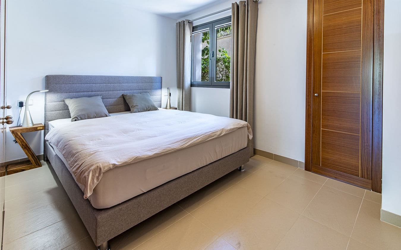 4 bedroom Apartment for sale in Es Camp De Mar / El Camp De Mar with pool garage - € 2,200,000 (Ref: 9528131)