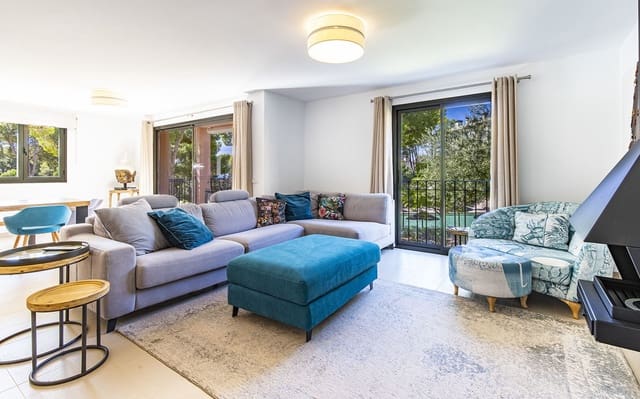 4 bedroom Apartment for sale in Es Camp De Mar / El Camp De Mar, Andratx with pool garage - € 2,200,000 (Ref: 9528131)