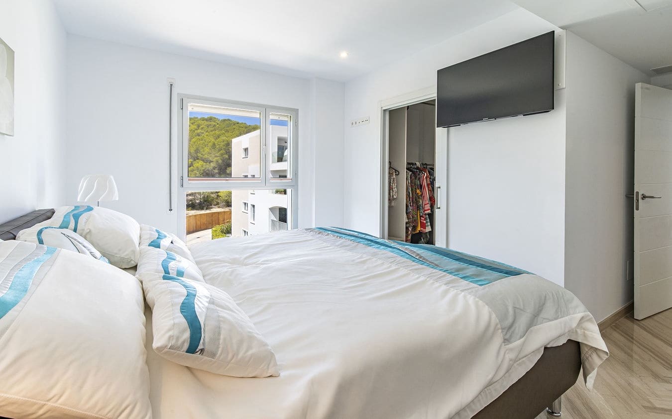 2 sypialnia Penthouse na sprzedaż w Santa Ponsa z basenem garażem - 1 890 000 € (Ref: 9528134)