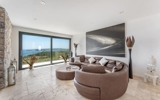 4 makuuhuone Huvila myytävänä paikassa Costa d'en Blanes, Calvià mukana uima-altaan 
autotalli - 4 800 000 € (Ref: 9528518)