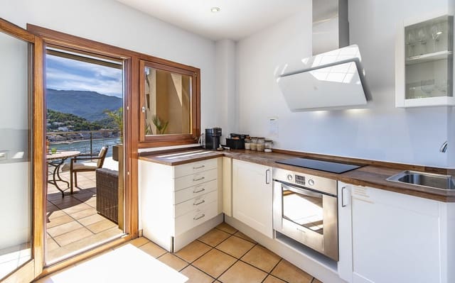 3 quarto Moradia para venda em Puerto de Soller / Port de Soller, Sóller com garagem - 2 495 000 € (Ref: 9528772)