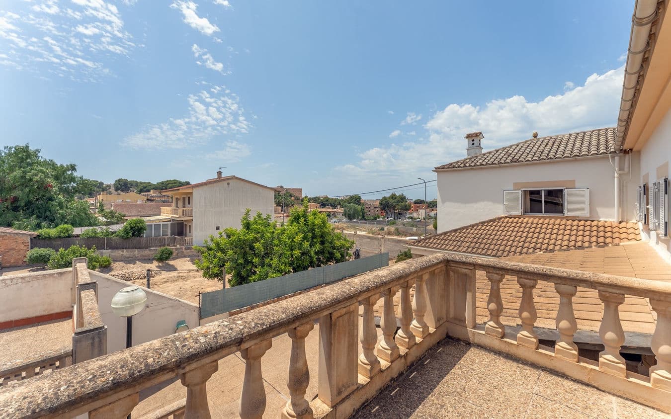 6 bedroom Villa for sale in L'Arenal / S'Arenal with pool garage - € 1,200,000 (Ref: 9528774)