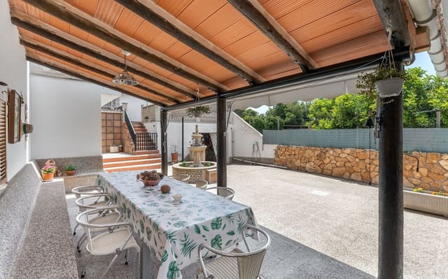 6 bedroom Villa for sale in L'Arenal / S'Arenal, Llucmajor with pool garage - € 1,200,000 (Ref: 9528774)