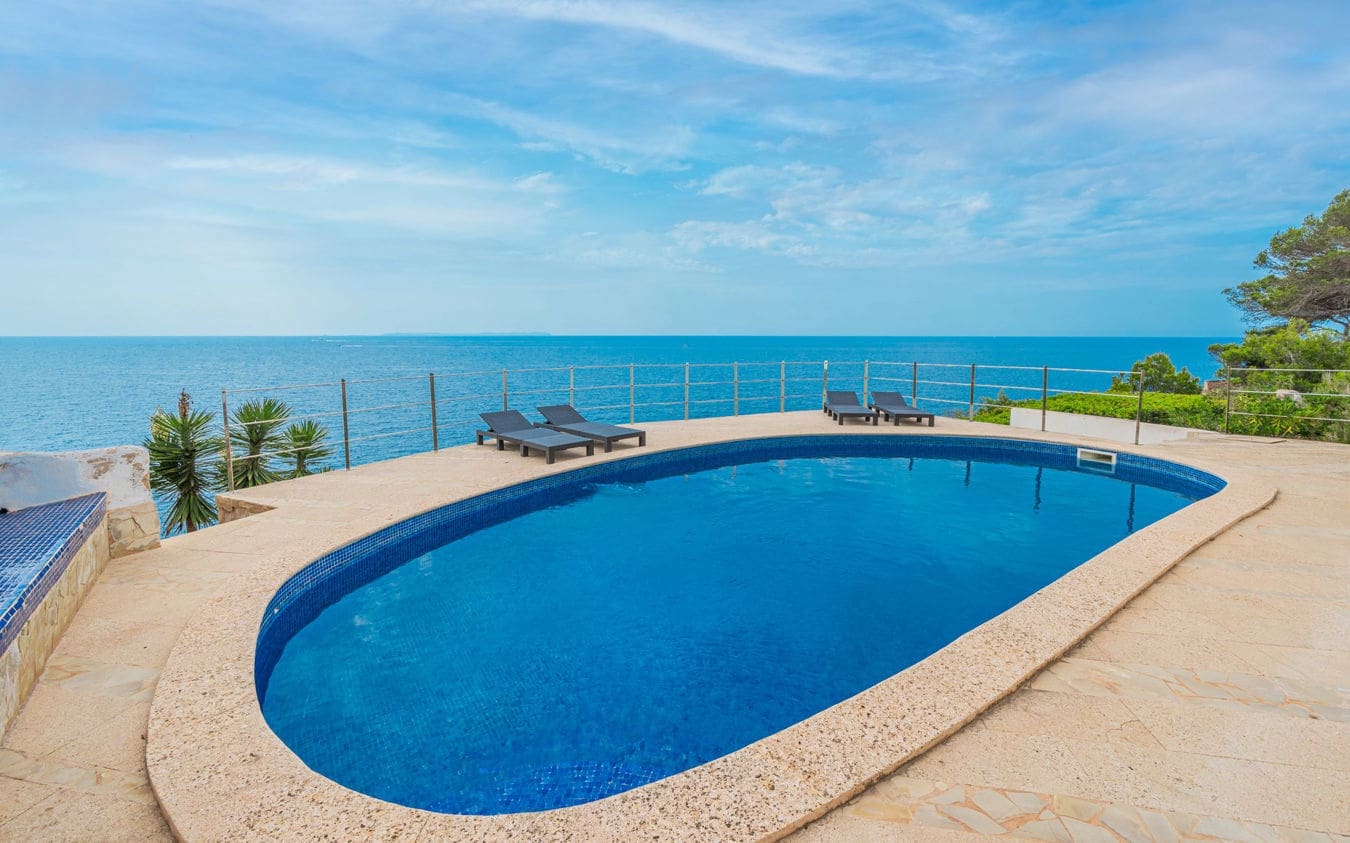 4 bedroom Villa for sale in Cala Pi with pool garage - € 3,500,000 (Ref: 9528775)