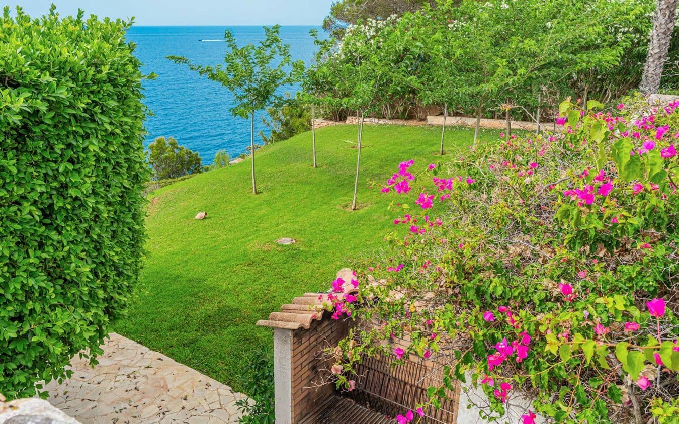 4 bedroom Villa for sale in Cala Pi with pool garage - € 3,500,000 (Ref: 9528775)