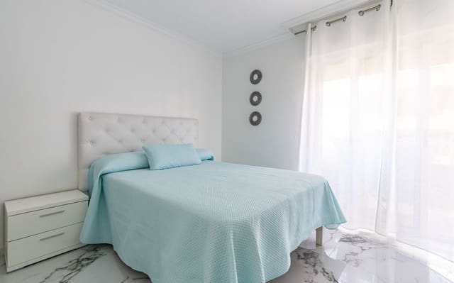 3 soveværelse Lejlighed til salg i Cala Millor, Son Servera med garage - € 378.000 (Ref: 9528776)