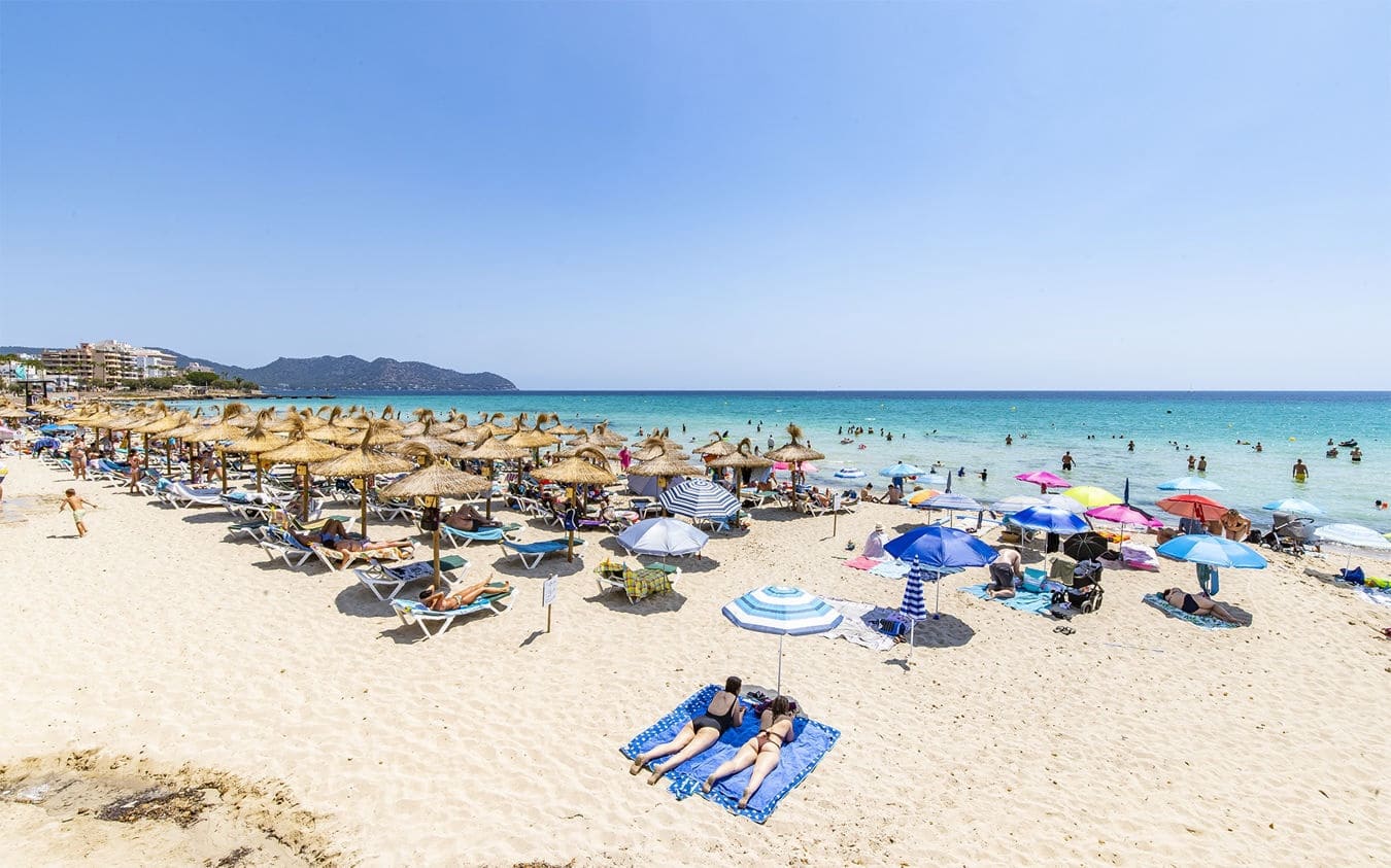 3 soveværelse Lejlighed til salg i Cala Millor med garage - € 378.000 (Ref: 9528776)