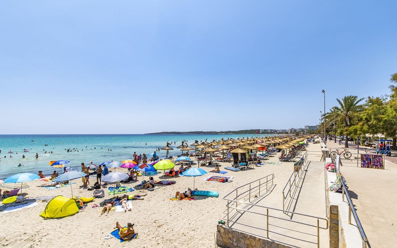 3 soveværelse Lejlighed til salg i Cala Millor med garage - € 378.000 (Ref: 9528776)